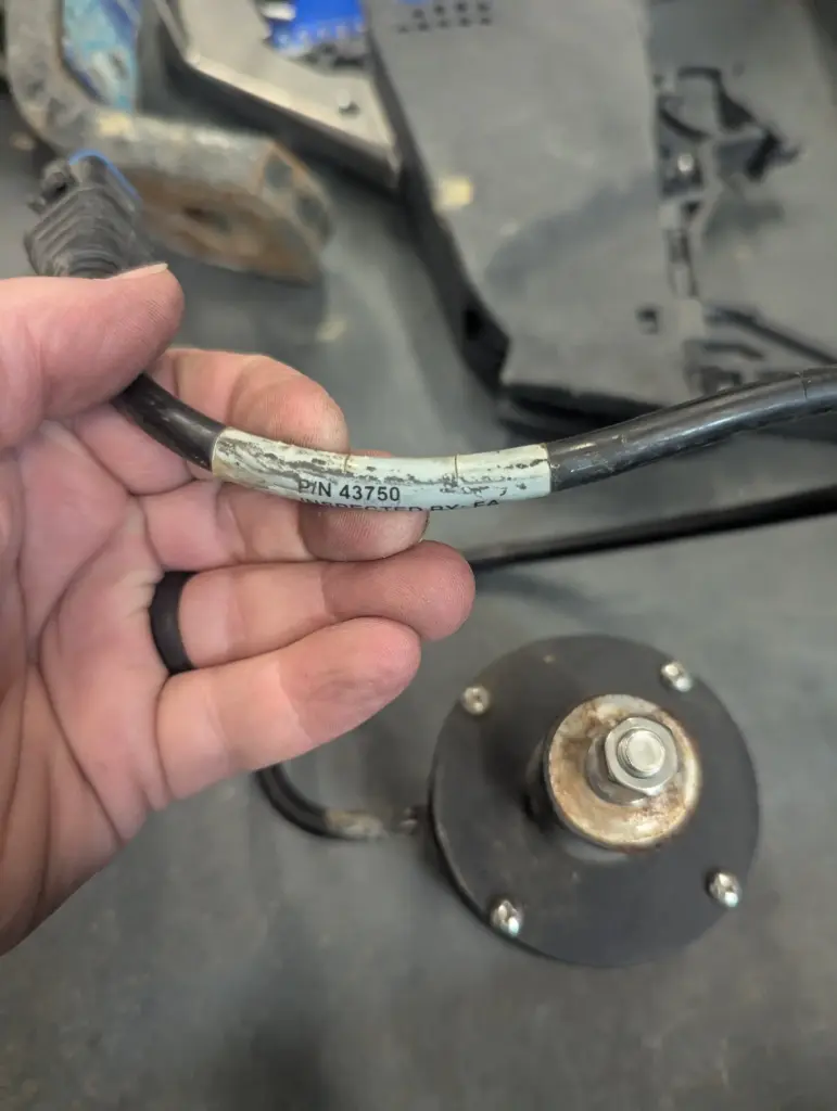 USED - UC5 ULTRASONIC SENSOR, Functional but aged