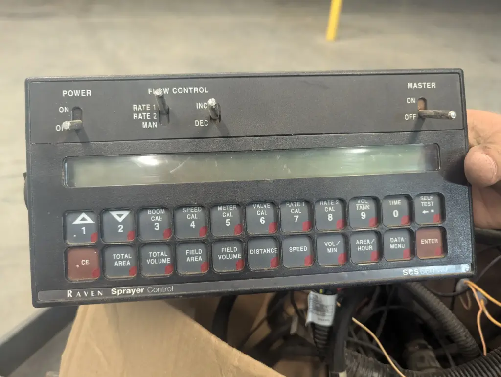 USED - RVN-10630172542 Raven SCS 660 Console with Harness