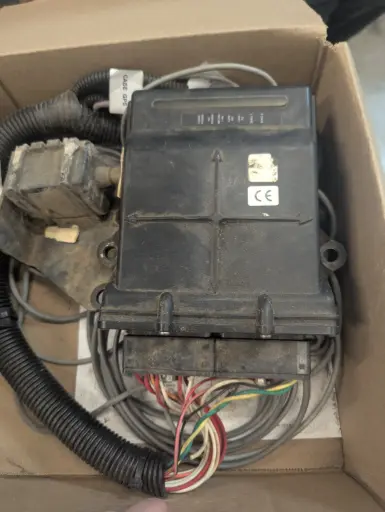 [USED-RVN-10630173228-SmartTraxRTKNode] USED - RVN-10630173228 Raven Smart Trax RTK Node